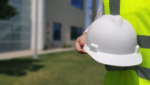 Managing plant for on-site safety